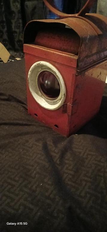 Vintage seinlamp van Batavier beschikbaar voor biedingen