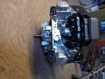 NIEUW bricks and stratton motor 20PK NIEUW  beschikbaar voor biedingen