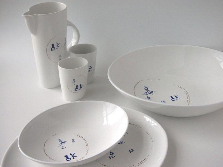 Ovalen diepe schaal New Delft, Huis en Inrichting, Keuken | Servies, Zo goed als nieuw, Schaal of Schalen, Overige stijlen, Porselein