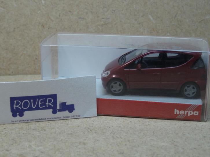 HERPA 1:87, MERCEDES A-KLASSE Wijnrood, OVP, Zie Foto`s, Hobby en Vrije tijd, Modelauto's | 1:87, Zo goed als nieuw, Auto, Herpa
