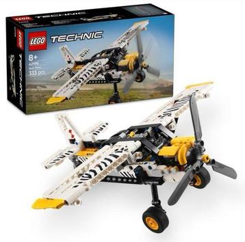 Lego Technic jungle vliegtuig beschikbaar voor biedingen