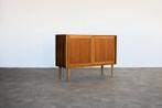 vintage sideboard | dressoir | jaren 60 | Deens, Huis en Inrichting, Kasten | Dressoirs, ., Eikenhout, Ophalen of Verzenden, .