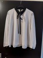 Schattig écru  bloesje met zwarte hartjes blouse, Lucy & co, Kleding | Dames, Blouses en Tunieken, Maat 38/40 (M), Ophalen of Verzenden