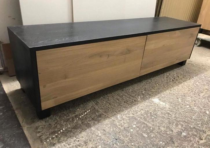 Massief eiken televisiemeubel ook zwart en transparant mat, Huis en Inrichting, Kasten | Overige, Nieuw, Ophalen of Verzenden