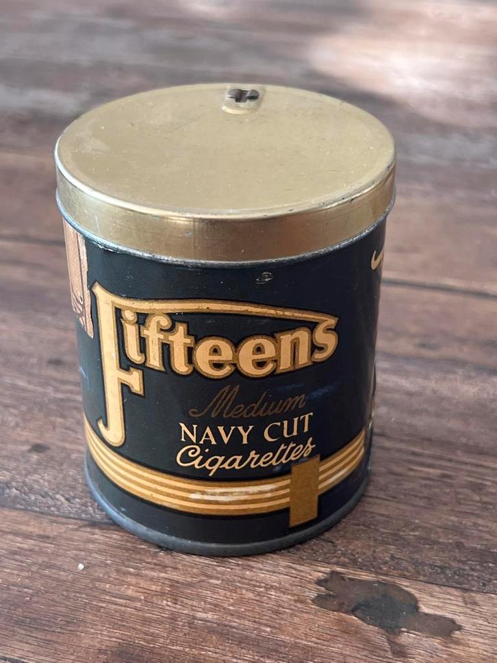Vintage Fifteen's Navy Cut Sigaretten Blik, Verzamelen, Rookartikelen, Aanstekers en Luciferdoosjes, Gebruikt, Ophalen of Verzenden
