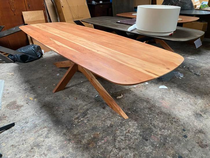 Deens ovale tafel 280x100 massief acacia hout. - B-keuze, Huis en Inrichting, Tafels | Eettafels, Nieuw, 100 tot 150 cm, 200 cm of meer