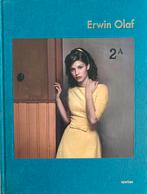 Zoek: Erwin Olaf DVD selected films in boek Volume 1, Boeken, Kunst en Cultuur | Fotografie en Design, Ophalen of Verzenden