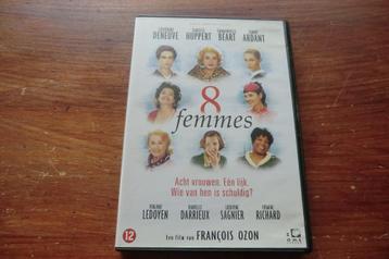 DVD - 8 Femmes / Deneuve, Huppert, Béart, Ardant, Ledoyen... beschikbaar voor biedingen