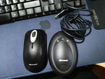1067 Wireless Optical Mouse 2000 beschikbaar voor biedingen