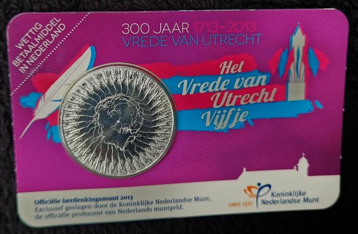 het VREDE VAN UTRECHT VIJFJE 2013 nieuw in coincard, Postzegels en Munten, Munten | Nederland, Euro's, Koningin Beatrix, Ophalen of Verzenden