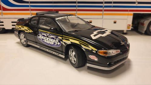 Sun Star Chevrolet Monte Carlo SS Pace Car Black - 2000, Hobby en Vrije tijd, Modelauto's | 1:18, Gebruikt, Auto, Sun Star, Ophalen of Verzenden