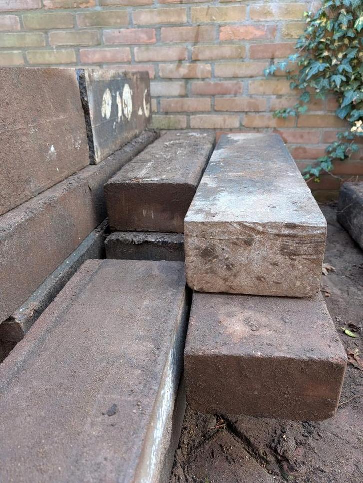 Stenen bielzen - Gratis, Tuin en Terras, Bielzen en Borders, Gebruikt, Biels, Natuursteen, Ophalen