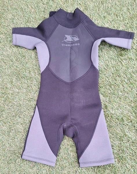 Wetsuit Maat 110-116 merk Trespass ZGAN, Ophalen of Verzenden, Zo goed als nieuw, Maat 110, Trespas