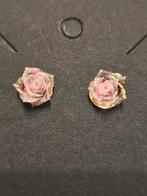 Roze - burgundy roosjes met glitter oorbellen, Sieraden, Tassen en Uiterlijk, Oorbellen, Overige materialen, Nieuw, Ophalen of Verzenden