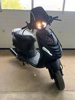 Zip 4 takt zwart snorfiets, Fietsen en Brommers, Scooters | Piaggio, Ophalen