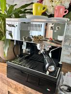 Nieuweste quick mill 0835 met geintegreede molen, Witgoed en Apparatuur, Koffiezetapparaten, Ophalen, Espresso apparaat, 10 kopjes of meer