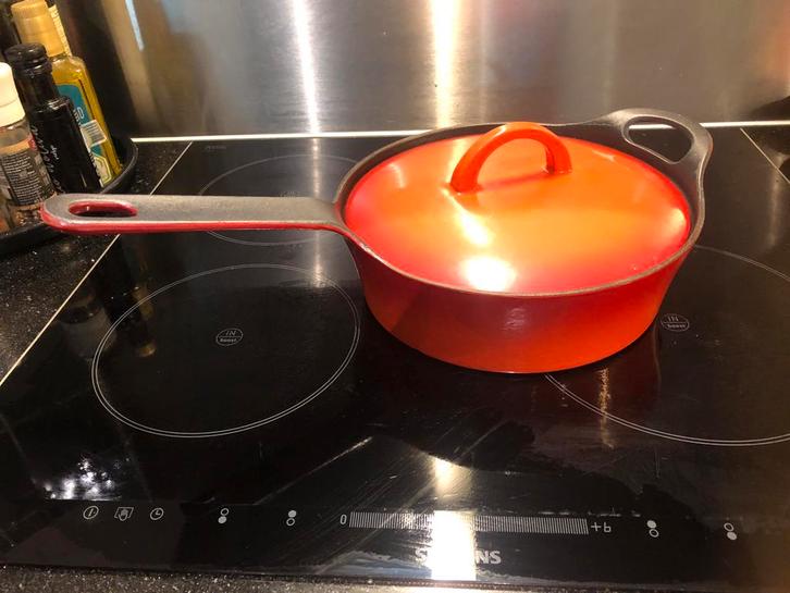 t.k.Hackman Finland hapjespan+deksel gietijzer 25cm INDUCTIE, Huis en Inrichting, Keuken | Potten en Pannen, Gebruikt, Koekenpan of Braadpan