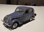 Norev   Renault 1:43, Hobby en Vrije tijd, Modelauto's | 1:43, Ophalen of Verzenden, Zo goed als nieuw, Auto, Norev