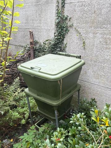 Compostbak - Ideaal voor Tuinieren! beschikbaar voor biedingen