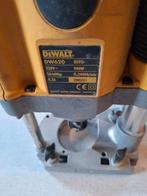 de walt dw620 qs02 met geleider, Ophalen of Verzenden, Gebruikt, Elektrisch