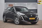 Peugeot 2008 1.2 PureTech Active Pack NAVIGATIE FULL MAP/CRU, Auto's, Peugeot, Parkeersensor, Gebruikt, 1199 cc, Zwart