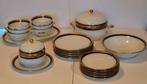 Hutschenreuther Olivia 63 servies in nieuwstaat, Antiek en Kunst, Antiek | Servies compleet, Ophalen of Verzenden