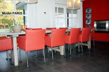 Eetkamerstoelen  alle bekende leersoorten m/z wieltjes  beschikbaar voor biedingen