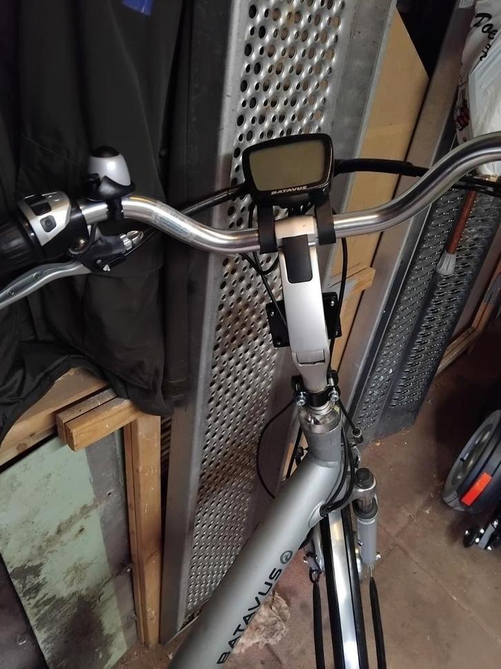 Display houder batavus mambo, Fietsen en Brommers, Fietsaccessoires | Fietscomputers, Ophalen of Verzenden