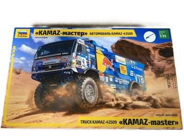Kamaz rallye truck 1/35 ZVZ-3657 beschikbaar voor biedingen