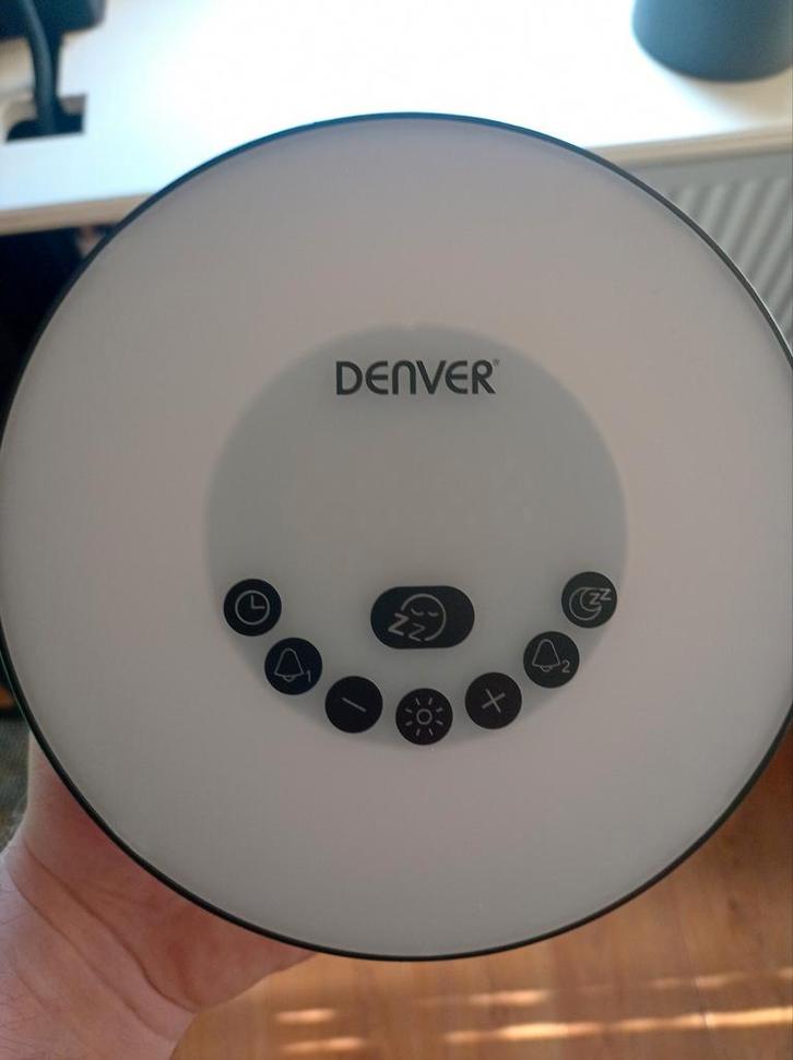 Nieuwe klokradio met Bluetooth, wake-up & mood light, Witgoed en Apparatuur, Wekkers, Nieuw, Digitaal, Ophalen of Verzenden