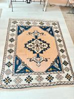 Mooi wollen Perzisch tapijt, 100 tot 150 cm, 150 tot 200 cm, Beige, Rechthoekig