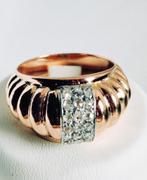 Massieve gouden ring artdeco met diamanten 0,54kt, 19 tot 20, Ophalen of Verzenden, Zo goed als nieuw, Dame of Heer