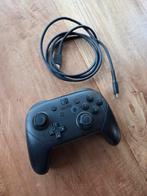 Switch pro controller met usb kabel en doos, Ophalen of Verzenden, Zo goed als nieuw, Switch, Overige controllers