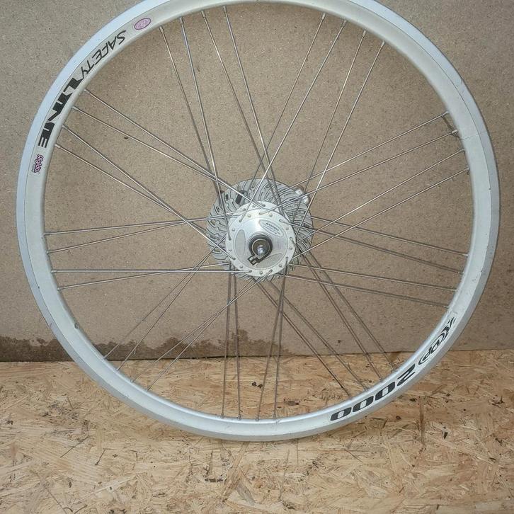 Grote partij fietsonderdelen  wielen, banden, kleinmateriaal, Fietsen en Brommers, Fietsonderdelen, Gebruikt, Algemeen, Wiel, Ophalen