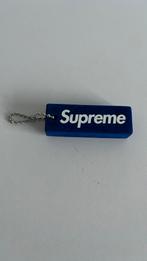 Supreme big block puffy sleutelhanger keyring, Verzamelen, Sleutelhangers, Ophalen of Verzenden, Zo goed als nieuw