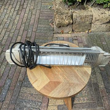 Vintage Warmtelamp / Hanglamp beschikbaar voor biedingen