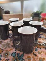 6 vintage maar nieuwe mokken bruin, Ophalen of Verzenden, Zo goed als nieuw, Overige stijlen, Kop(pen) en/of Schotel(s)