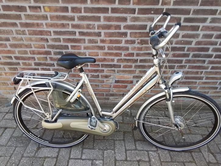 gazelle chamonix 8 versnellingen nexus rollerbraks rem izgst, Fietsen en Brommers, Fietsen | Dames | Damesfietsen, Zo goed als nieuw