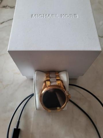 Michael kors smartwatch beschikbaar voor biedingen
