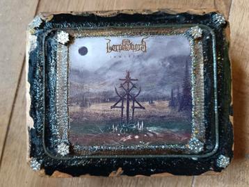 Lorna Shore  beschikbaar voor biedingen