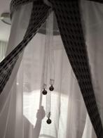 Hemeltje met ophangsysteem, Ophalen, Gebruikt