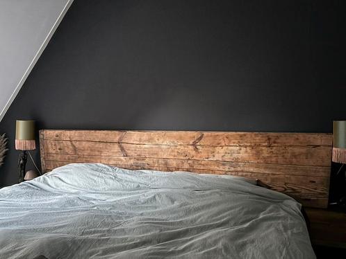 Landelijk sober interieur hoofdbord bed slaapkamer, Huis en Inrichting, Slaapkamer | Bedden, Tweepersoons, Hout, Ophalen