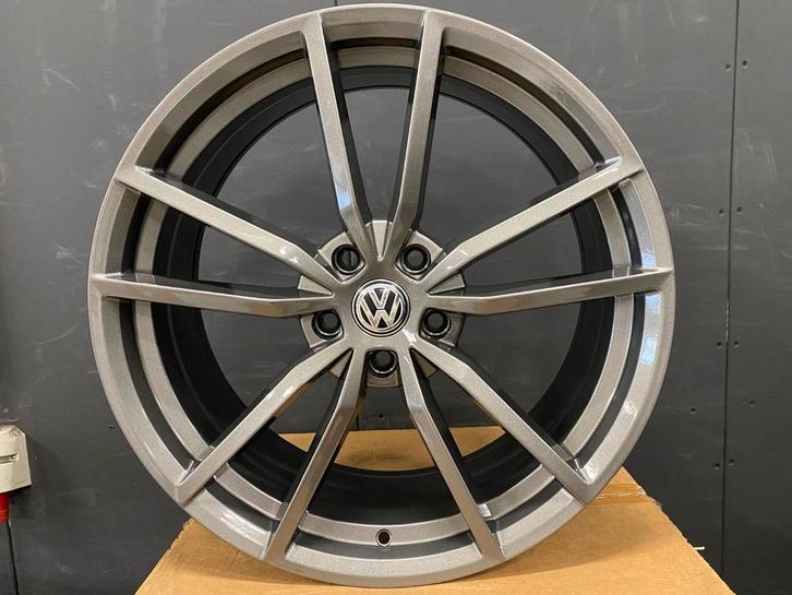 18 INCH FITS VOLKSWAGEN GOLF 5/6/7/8 GTI GTD PASSAT TIGUAN, Auto-onderdelen, Banden en Velgen, Velg(en), Zomerbanden, 18 inch