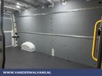 Volkswagen Crafter 2.0 TDI 141pk L4H3 L3H2 Euro6 Airco | Cam, Auto's, Gebruikt, 4 cilinders, Volkswagen, 3000 kg