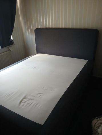 Tweepersoons bed 160x200 - Grijs