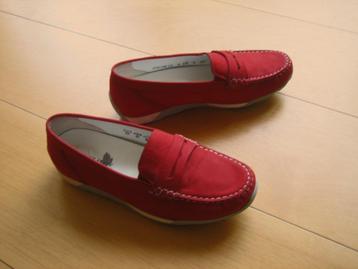 Comfortabele rood suede moccacins WALDLÄUFER 37-H snazzeys beschikbaar voor biedingen