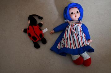 Twee knuffels om van te houden beschikbaar voor biedingen