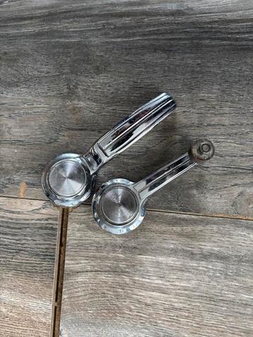 Te koop diverse onderdelen chevy G20 beschikbaar voor biedingen