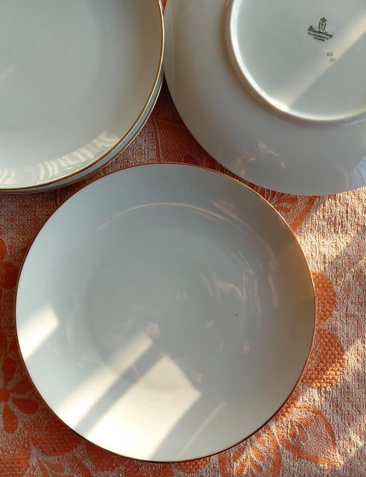 Winterling Kirschenlamitz witte dinerborden gouden bies, Huis en Inrichting, Keuken | Servies, Zo goed als nieuw, Bord(en), Overige stijlen