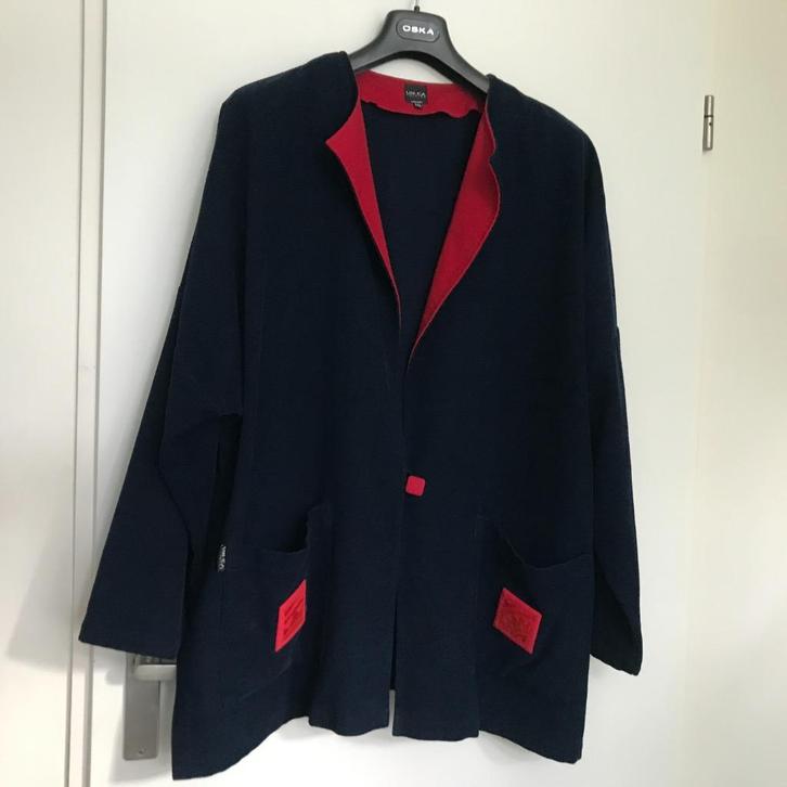 Unica Finland jasje blauw met rood Lagenlook Plussize, Kleding | Dames, Jasjes, Kostuums en Pakken, Zo goed als nieuw, Maat 46/48 (XL) of groter